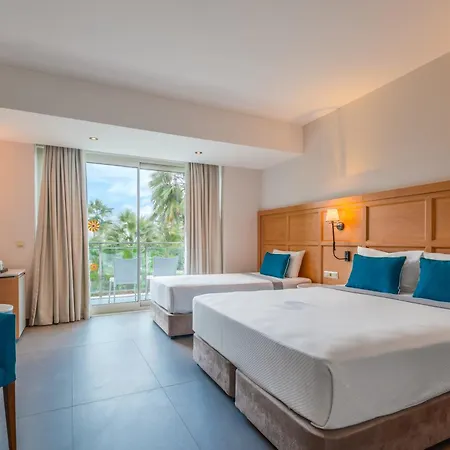 Hotel Bella & 5*